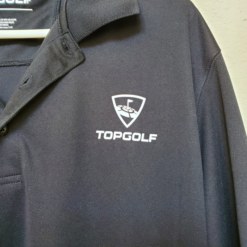 Topgolf Men's Golf Shirt.   Size Large - Picture 2 of 5